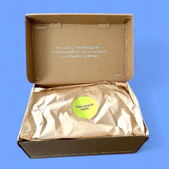 Earth Vernon Leather Blue Comfort Flat Sandals 7M Arch Support Shoe NWT & Box - Picture 8 of 15